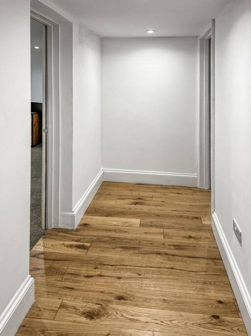 Cosy 1-Bdr W/ Free Parking In Central Reading Exterior foto